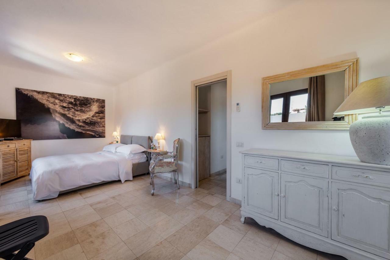 Locanda Tartarughino - Luxury Suites In Porto Rotondo Εξωτερικό φωτογραφία